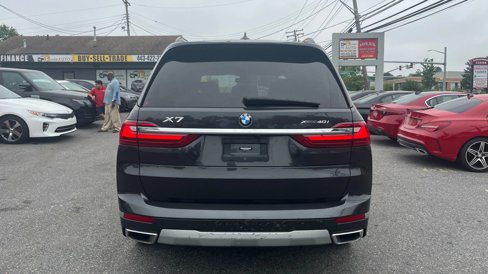 Used 2022 BMW X7 xDrive40i w/ Premium Package image 13