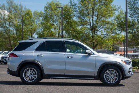 Used 2025 Mercedes-Benz GLE 450 4MATIC image 6