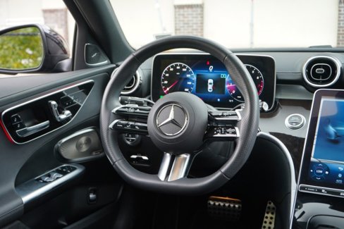 Used 2024 Mercedes-Benz C 300 4MATIC Sedan image 46