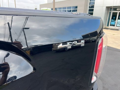 Used 2019 GMC Canyon 4x4 Extended Cab w/ Convenience Package image 18