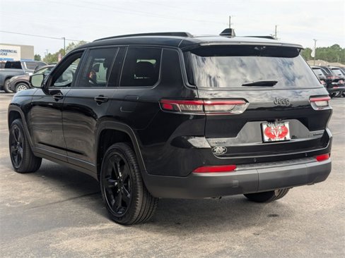 New 2025 Jeep Grand Cherokee L Limited w/ Luxury Tech Group II image 5