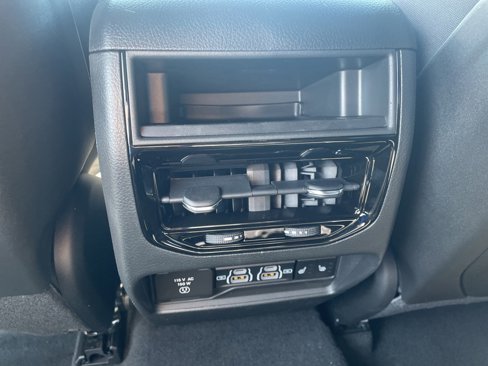 New 2025 Jeep Grand Cherokee Limited 4xe image 37