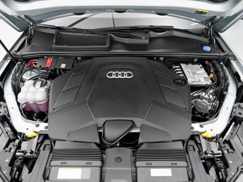 Certified 2025 Audi Q7 3.0T Premium Plus image 27