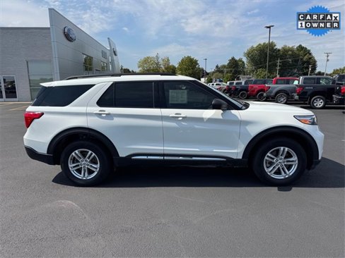 Used 2023 Ford Explorer XLT w/ Equipment Group 202A image 2