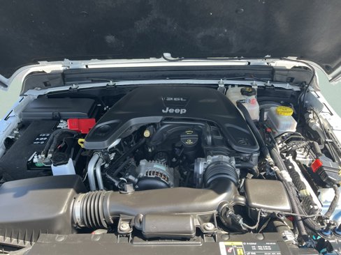 Used 2019 Jeep Wrangler Unlimited Sport image 19
