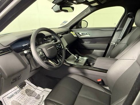 New 2026 Land Rover Range Rover Velar Dynamic SE image 5
