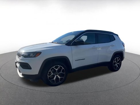 Used 2025 Jeep Compass Limited image 8