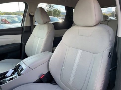 Used 2025 Hyundai Tucson SEL image 10