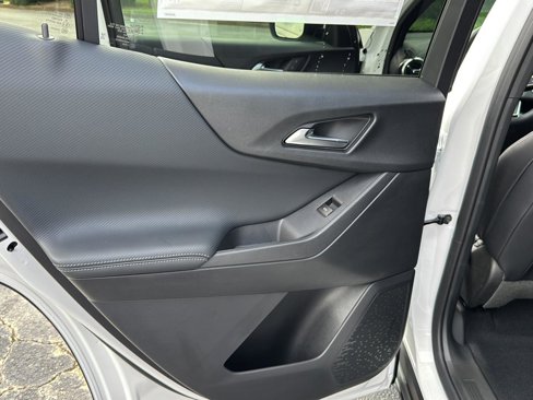 New 2026 Chevrolet Equinox LT w/ Convenience Package II image 15