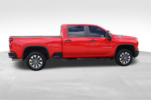Used 2024 Chevrolet Silverado 2500 Custom w/ Custom Value Package image 8