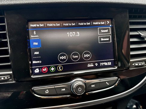 Used 2022 Buick Encore Preferred w/ Safety Package image 11