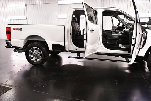 Used 2024 Ford F350 Lariat w/ Lariat Ultimate Package image 36