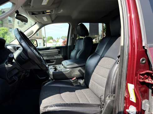 Used 2018 RAM 2500 Big Horn w/ Sport Appearance Group image 13