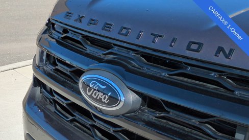 Used 2024 Ford Expedition Max Limited image 11