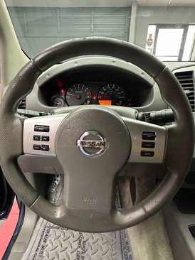 Used 2018 Nissan Frontier SV image 14