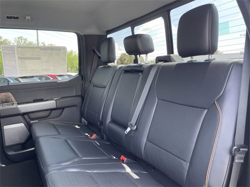 New 2025 Ford F250 Lariat w/ Lariat Ultimate Package image 16
