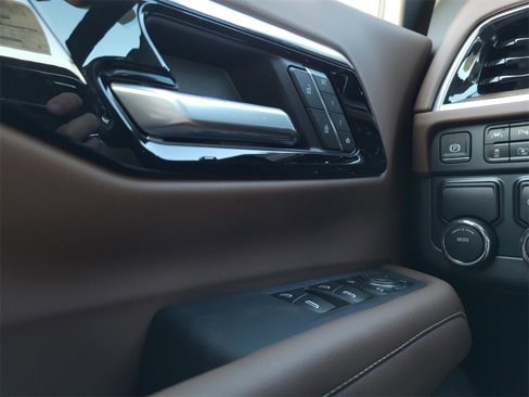 New 2025 Chevrolet Suburban High Country image 20