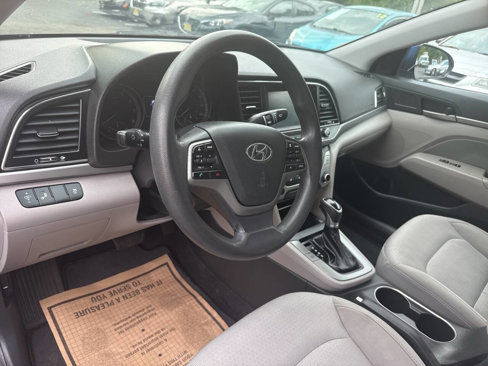 Used 2018 Hyundai Elantra SEL image 9