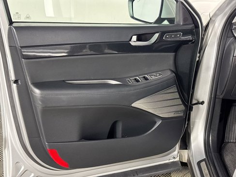 Used 2022 Hyundai Palisade Limited image 10