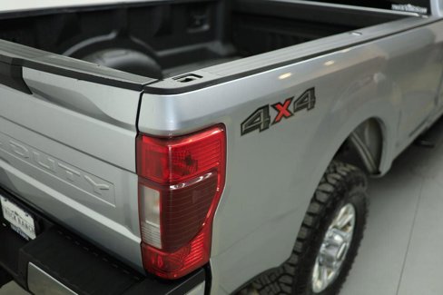 Used 2022 Ford F350 XLT w/ Camper Package image 13
