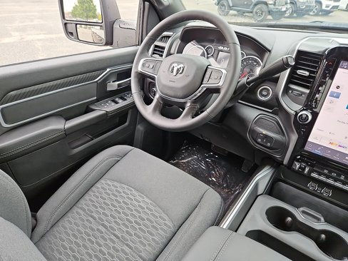 New 2025 RAM 2500 Big Horn image 10