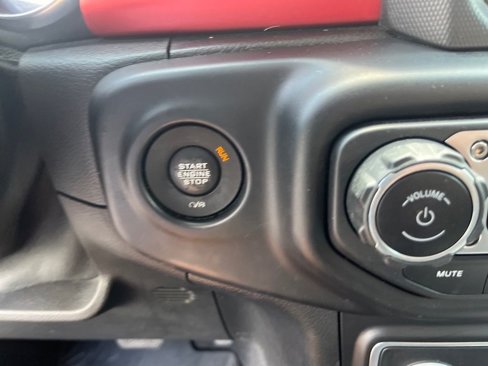 Used 2021 Jeep Wrangler Unlimited Rubicon image 30
