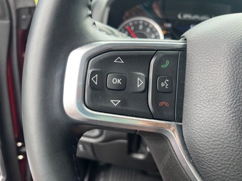 Used 2023 RAM 1500 Laramie image 32