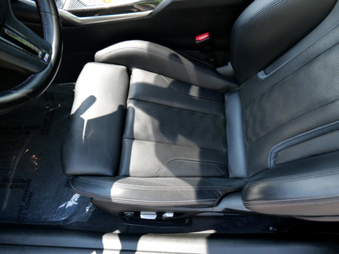 Used 2022 BMW M4 Coupe image 17