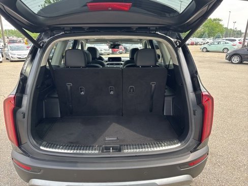 Used 2022 Kia Telluride SX image 16