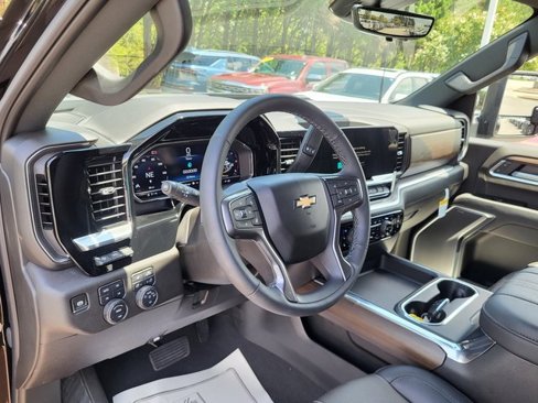 New 2025 Chevrolet Silverado 3500 High Country w/ High Country Premium Package image 10