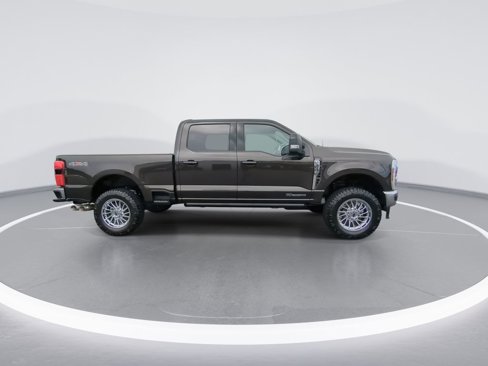Used 2025 Ford F350 Lariat w/ Lariat Ultimate Package image 9