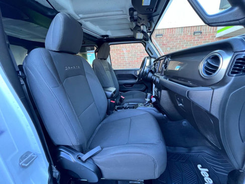 Used 2020 Jeep Wrangler Unlimited Sahara w/ Uconnect 4C Nav & Sound Group image 19