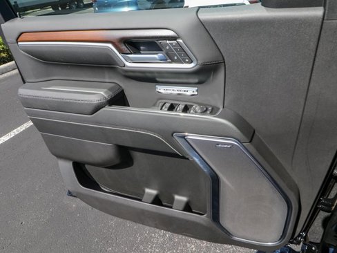 New 2026 GMC Sierra 1500 Denali w/ Denali Reserve Package image 13
