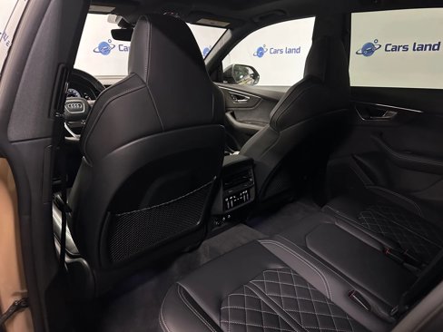 Used 2024 Audi SQ8 Premium Plus image 17