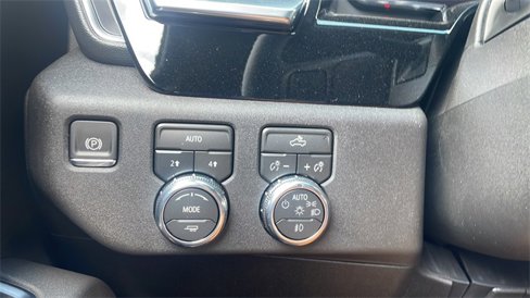 New 2026 GMC Sierra 1500 Elevation w/ LPO, Elevation Black Package image 13