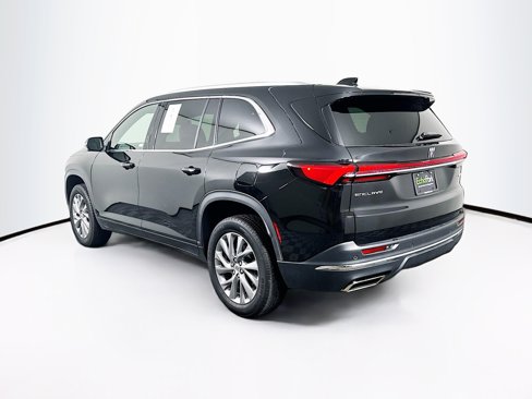 Used 2025 Buick Enclave Preferred image 5