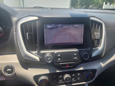 Used 2019 GMC Terrain SLT image 17