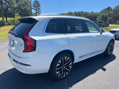New 2026 Volvo XC90 B6 Plus w/ Protection Package Premier image 5