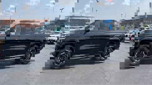 New 2026 Chevrolet Silverado EV Trail Boss image 8