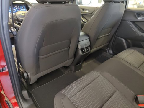 New 2026 Chevrolet Equinox LT image 30