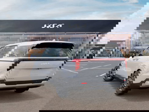 New 2026 Kia Carnival EX image 4