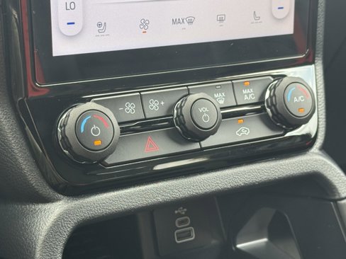 Certified 2024 Ford Ranger Raptor image 37
