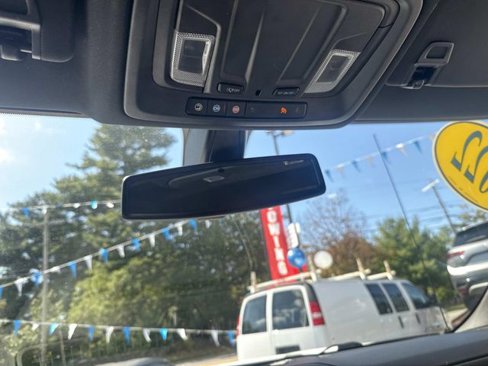 Used 2022 GMC Sierra 1500 AT4 w/ Driver Alert Package I image 30