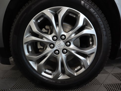 Used 2018 Buick Enclave Avenir w/ Avenir Technology Package image 35