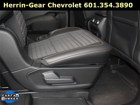 Used 2025 Ford Explorer ST-Line w/ Premium Package image 18