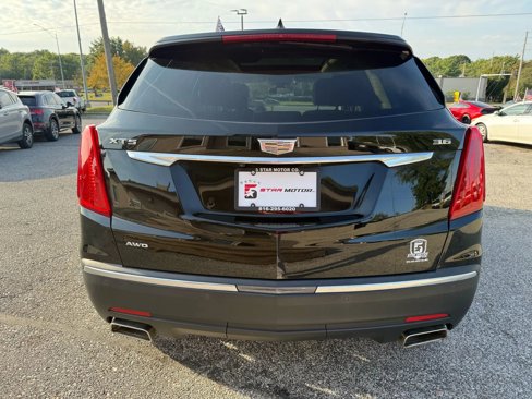 Used 2019 Cadillac XT5 Premium Luxury w/ Driver Assist Package image 4