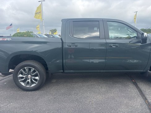 New 2026 Chevrolet Silverado 1500 LT image 12