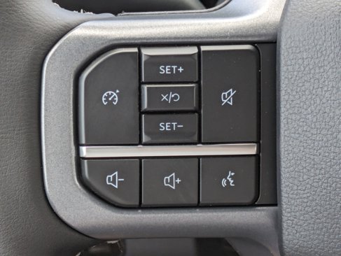 New 2025 Ford F250 Lariat w/ Black Appearance Package image 22