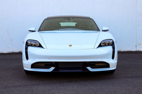 Used 2020 Porsche Taycan Turbo image 11