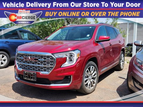 Used 2023 GMC Terrain Denali image 1